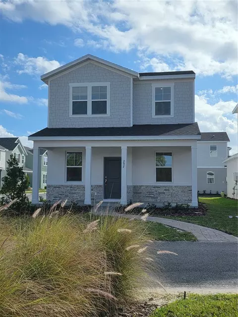 297 Platform Ln, Debary, FL 32713