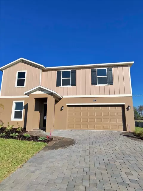 5563 Lewisham Dr, Davenport, FL 33837