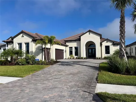 10612 Nicklaus Ct, Englewood, FL 34223