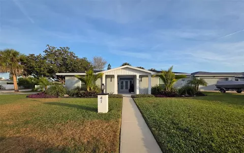 41 Wisteria Dr, Ormond Beach, FL 32176