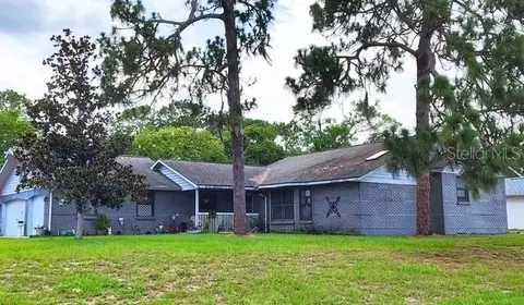 6208 Roble Ave, Spring Hill, FL 34608