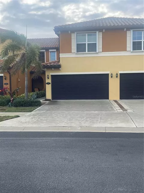 93 Montecito Dr, Satellite Beach, FL 32937