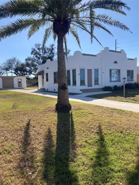 712 Myrtle Ave, Venice, FL 34285