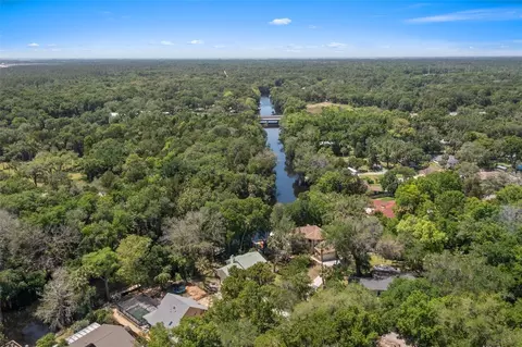 20 Rivertrail Dr, Inglis, FL 34449