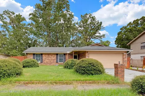 11341 Quailhollow Dr, Jacksonville, FL 32218