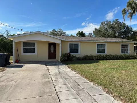 2660 Gordon St, Mulberry, FL 33860