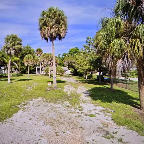 1490 Homestead Dr, Englewood, FL 34223