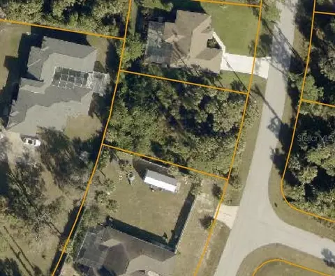 Daphne Road, North Port, FL 34288