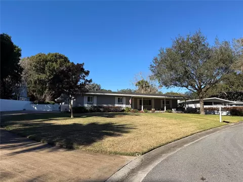 2302 Lucretia Ct, Sanford, FL 32771