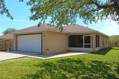 9409 29th Ave E, Palmetto, FL 34221
