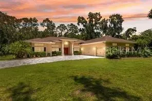 27641 Lincoln Pl, Wesley Chapel, FL 33544