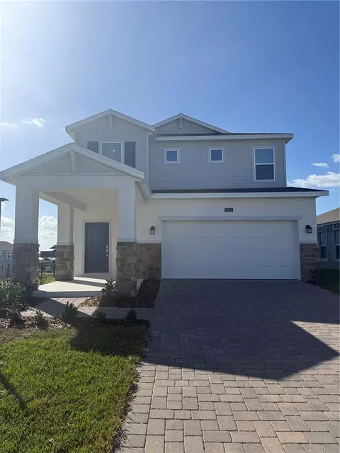 7425 Capstone Dr, Groveland, FL 34736