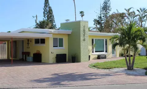 16214 Redington Dr, Redington Beach, FL 33708