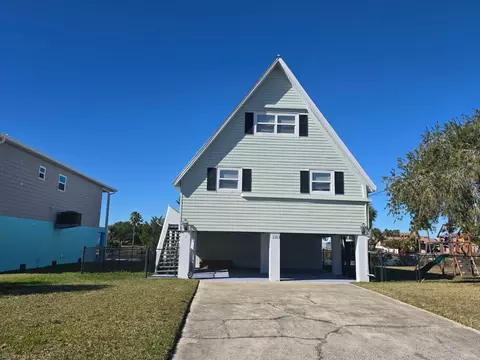 3363 Poinsettia Dr, Hernando Beach, FL 34607