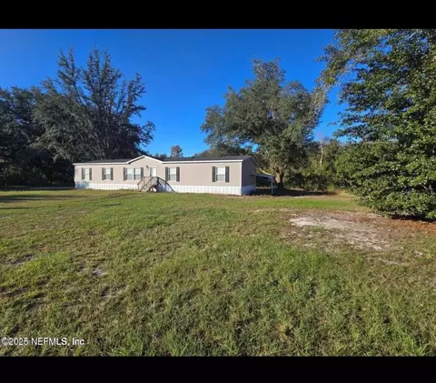 119 Moccasin Creek Dr, Palatka, FL 32177