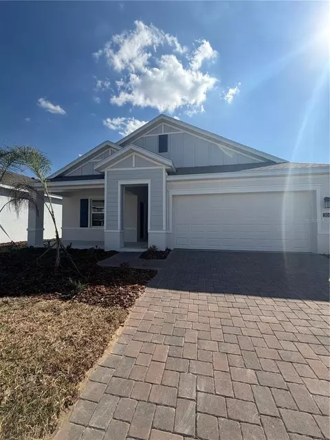 3060 Armstrong Ave, Clermont, FL 34714