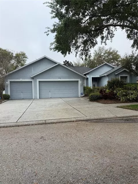 9108 Hidden Water Cir, Riverview, FL 33578