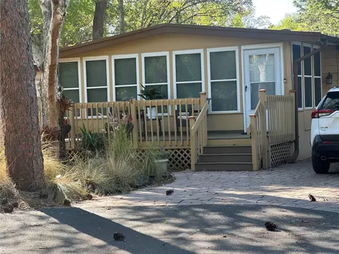 239 Peppertree Ct, Lake Mary, FL 32746
