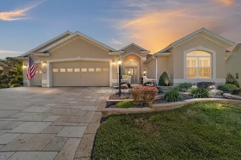 2062 Bonneau Ln, The Villages, FL 32162