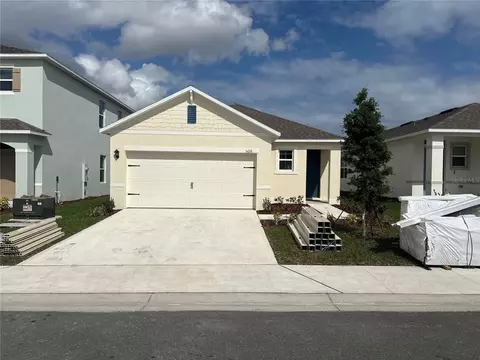 5016 Oaks River St, Davenport, FL 33837