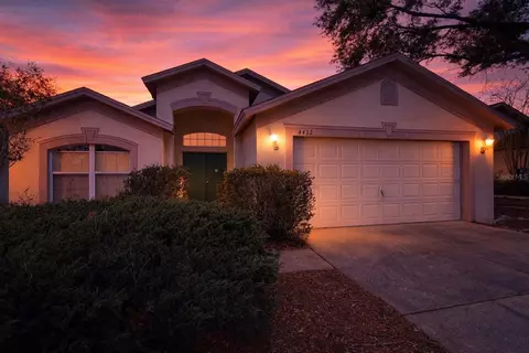 4432 Horseshoe Pick Ln, Valrico, FL 33594