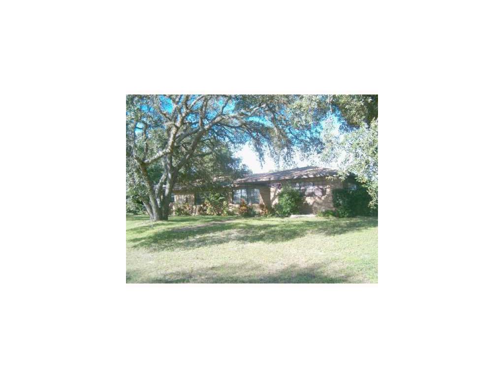 275 Overrocker Cir, Frostproof, FL 33843 photo 1