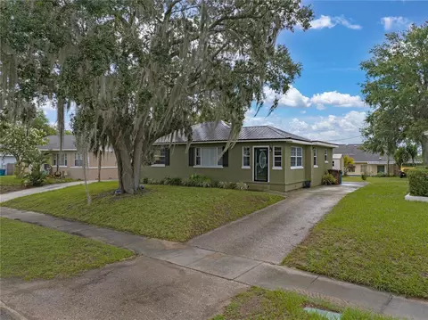 1126 Druid Cir, Lake Wales, FL 33853