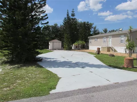 42 Saddlebag Trl, Lake Wales, FL 33853