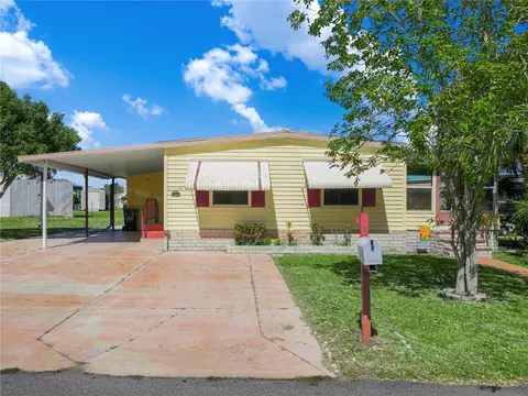 9012 Lake Point Blvd, Lake Wales, FL 33898