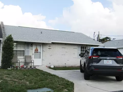 1419 Thousand Roses Dr S, Lake Wales, FL 33853