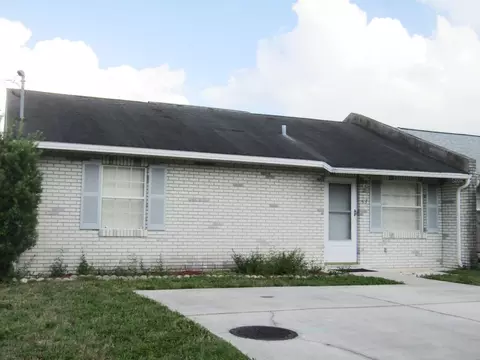 1413 Thousand Roses Dr S, Lake Wales, FL 33853