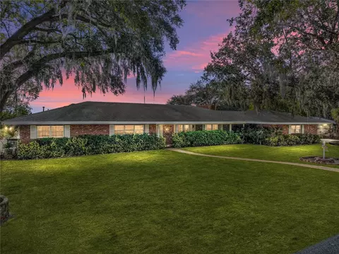 3200 Lake Breeze Dr, Haines City, FL 33844