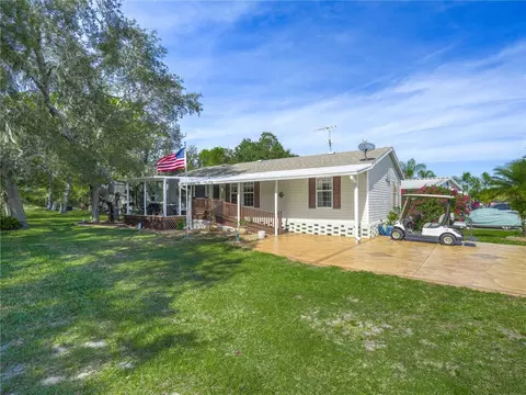 2 Saddlebag Trl, Lake Wales, FL 33898