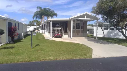 203 Bacon Ln, Frostproof, FL 33843