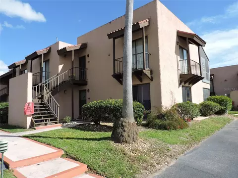 121 La Casa #121, Lake Wales, FL 33898