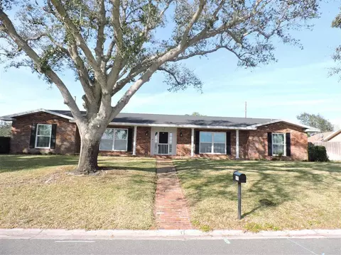 847 Hillside Ave, Lake Wales, FL 33853