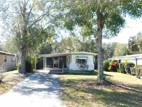 51 Rosalie Oaks Blvd, Lake Wales, FL 33898