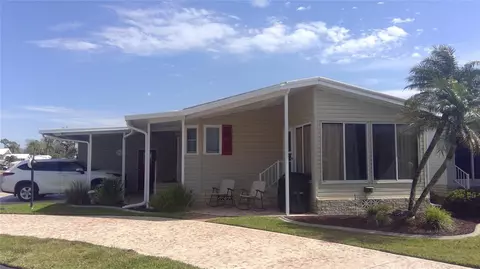 342 Pine Loop, Frostproof, FL 33843