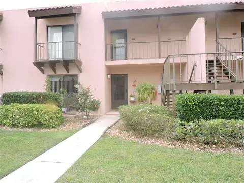101 La Casa #101, Lake Wales, FL 33898