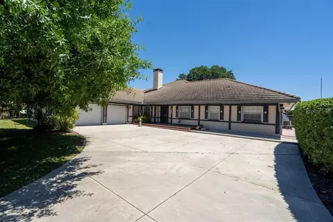 247 1st Ave S, Lake Wales, FL 33859