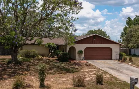 2021 Bel Ombre Cir, Lake Wales, FL 33898