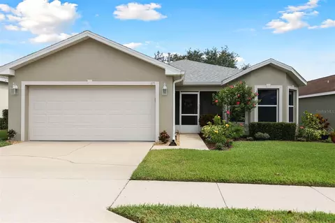 419 Lake Suzanne Dr, Lake Wales, FL 33859
