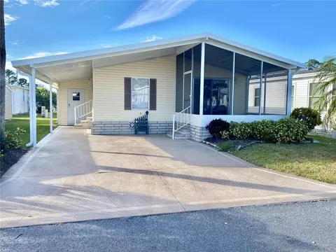 371 Gracie Ave N, Frostproof, FL 33843
