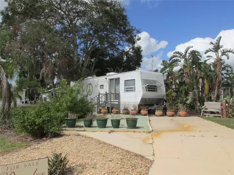 10 Ginger Quill Cir, Lake Wales, FL 33898