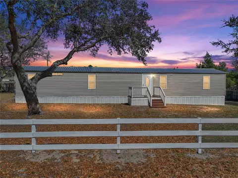 2391 Buck Board Trl, Lake Wales, FL 33898