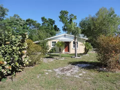 332 Jackson St, Lake Wales, FL 33859