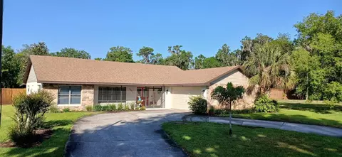 5033 Lake Pierce Dr, Lake Wales, FL 33898