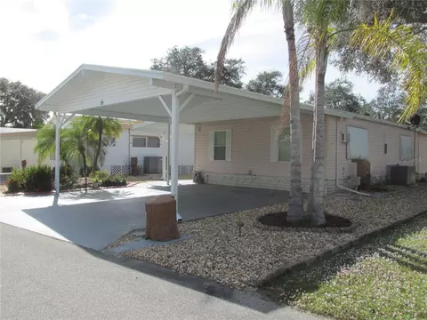 16 Silver Doctor Ln, Lake Wales, FL 33898
