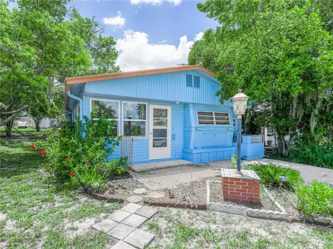 121 Saddlebag Trl, Lake Wales, FL 33898