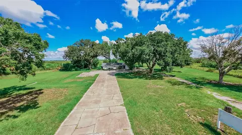 1030 Chalet Suzanne Rd, Lake Wales, FL 33859